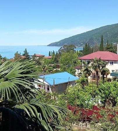 У Людмилы Gagra Exterior foto